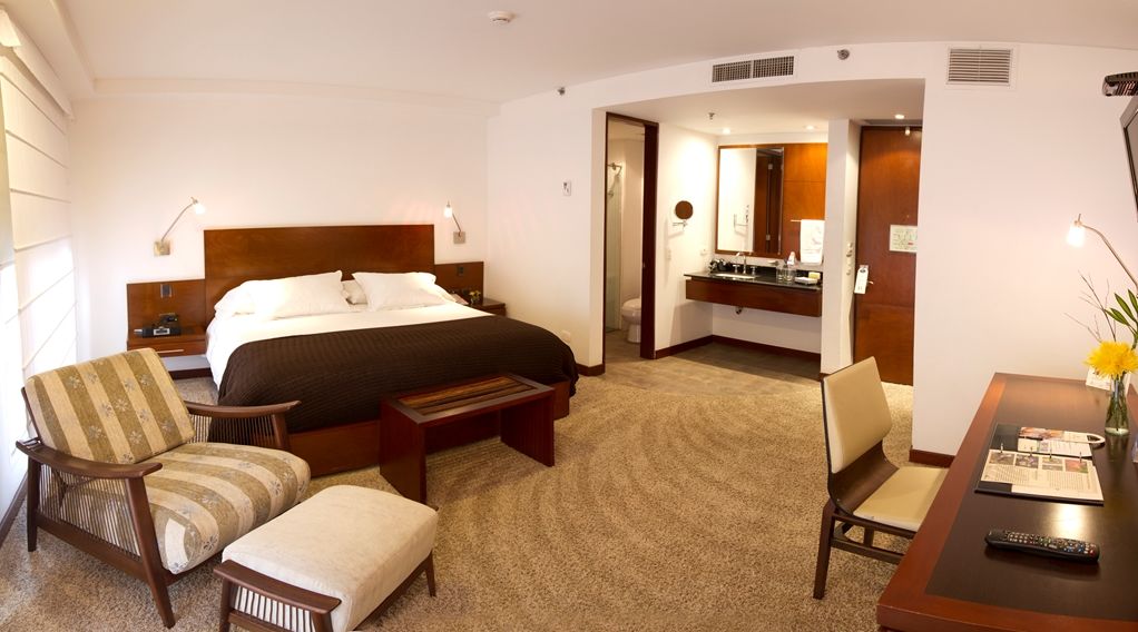 Nh Bogota Pavillon Royal Hotel Quarto foto